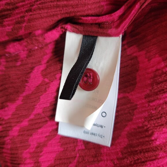 PAIGE Long Sleeve 100% Silk Blouse, Women’s L, Red, Sheer, Animal Print, EUC - Picture 6 of 9